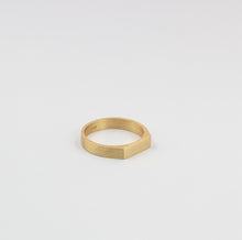 Signet Ring
